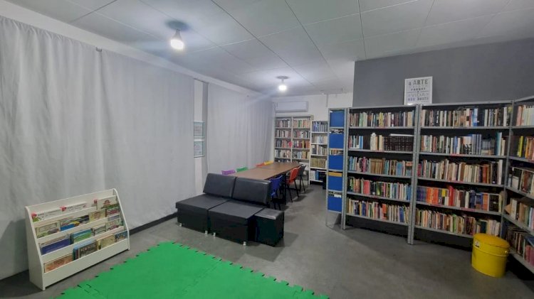 Reabertura da Biblioteca Livre Coqueiral celebra a força da cultura comunitária